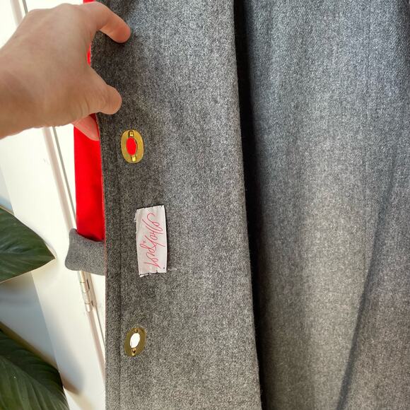 Vintage Bonnie Cashin Rain Coat Classic Red Grey Toggle Button Union Made READ - Picture 14 of 16